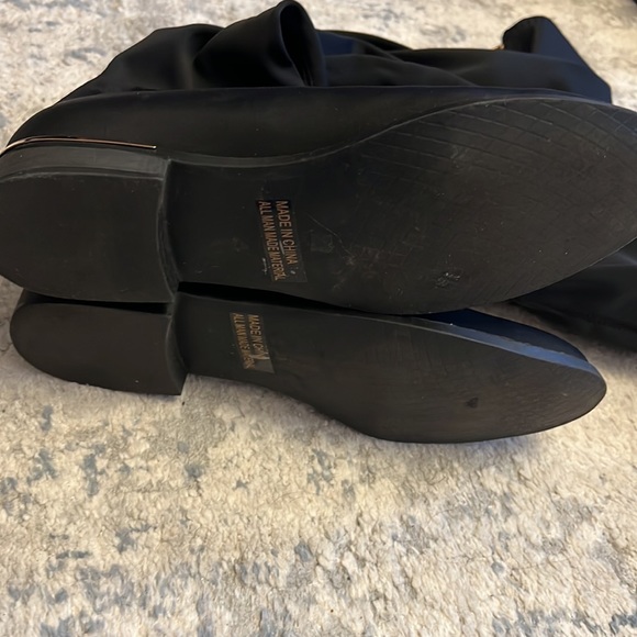 Black boots - Picture 4 of 7